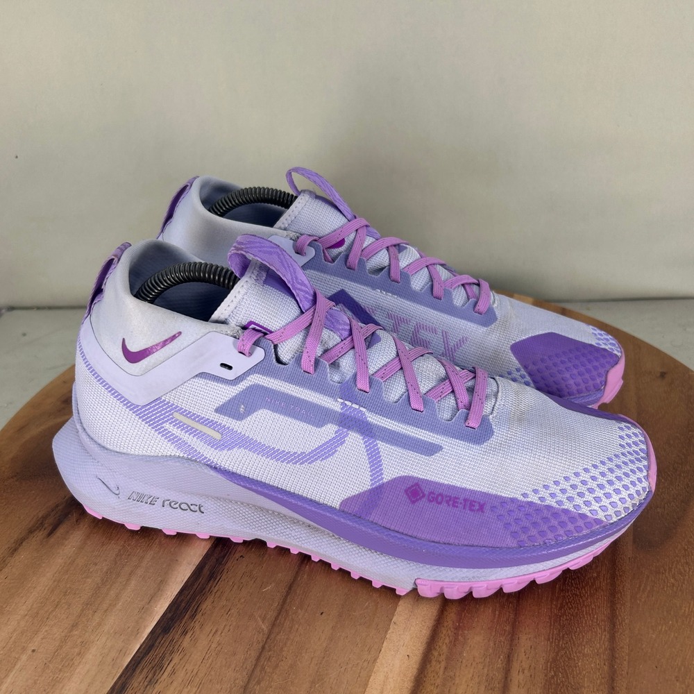Nike Pegasus Trail 4 GTX Waterproof Oxygen Purple Trail Running Shoes Size 10.5